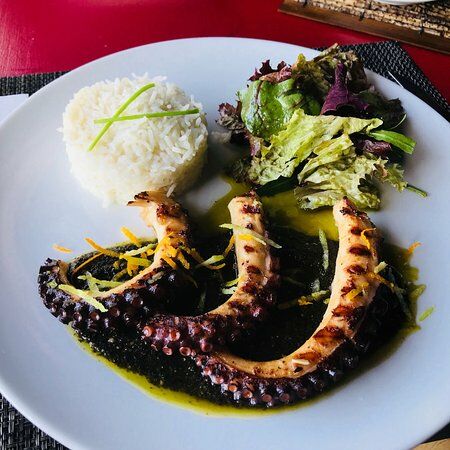 La Loba Restaurante
